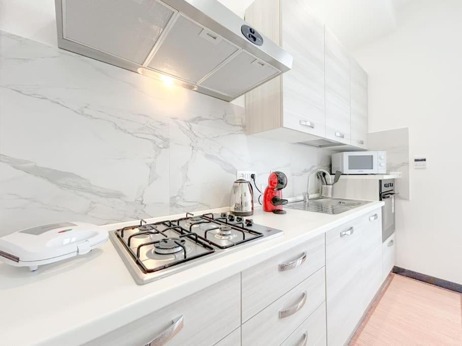 Elegant Apartment - Wifi - Smart Tv - Netflix جنوة المظهر الخارجي الصورة
